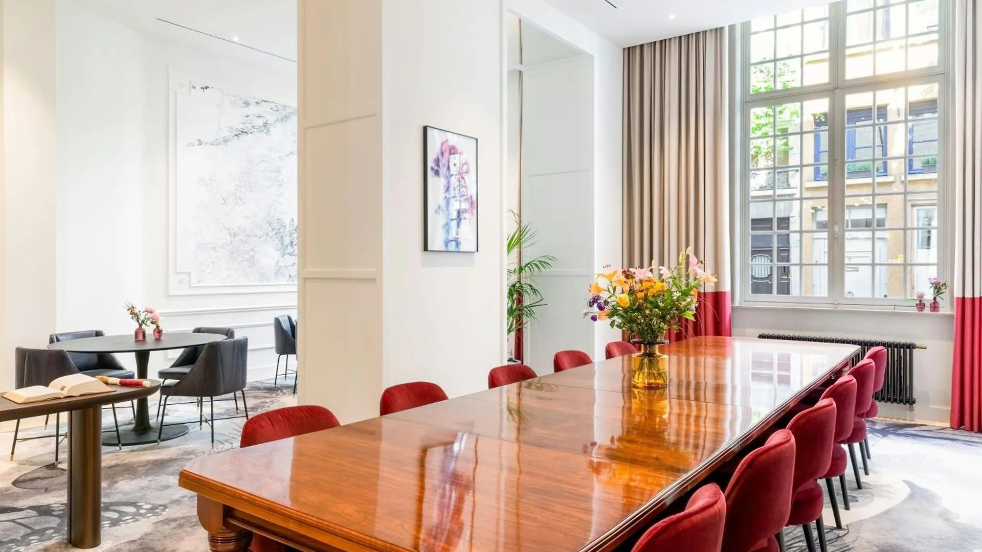 Sapphire House Antwerp, Autograph Collection Otel