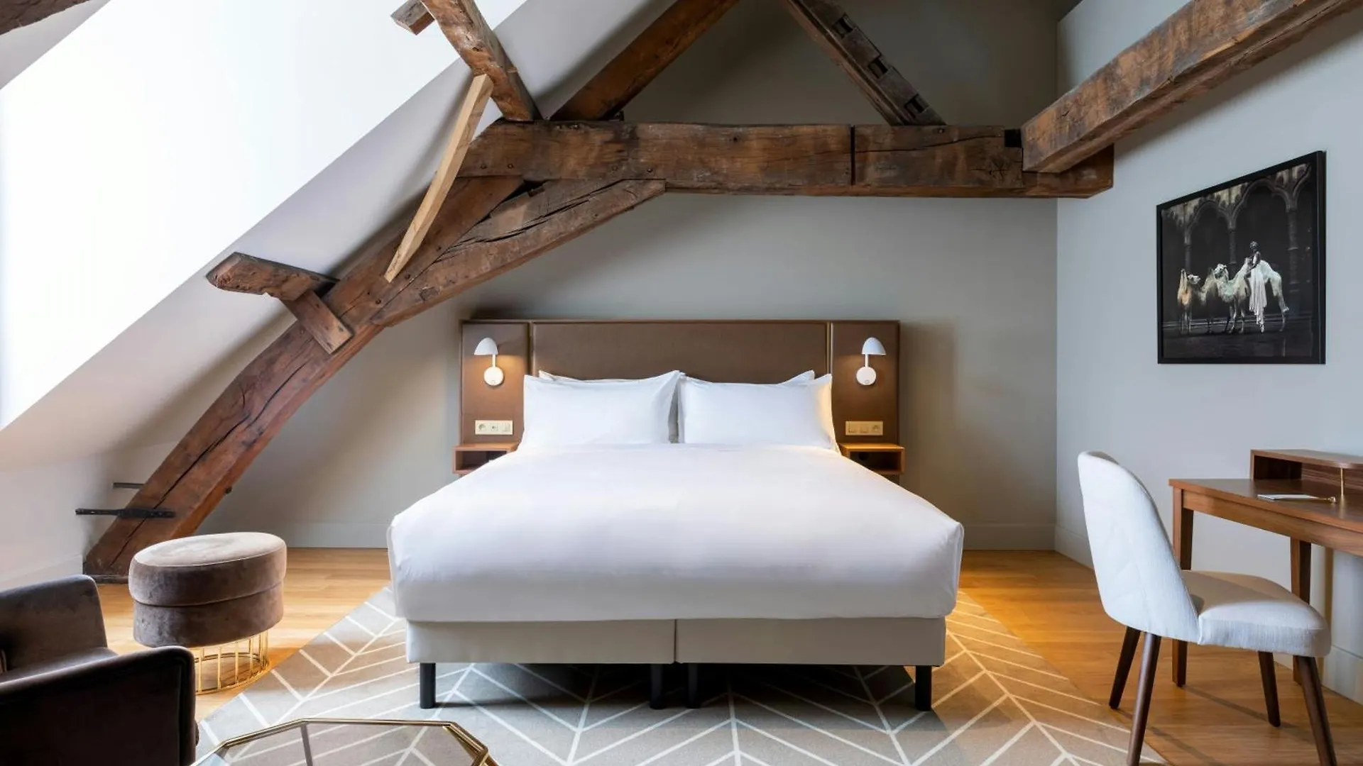 Sapphire House Antwerp, Autograph Collection Otel